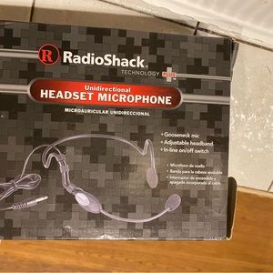 Radio Shack Microphone with adjustable optional headband Gooseneck mic in box